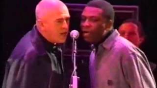 Tracy Chapman, Bruce Springsteen, Peter Gabriel, Youssou N&#39;Dour - Get up, Stand up