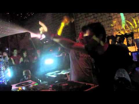 Dubkasm play Turbulence dubplate @ Telerama Dub Fest, Paris