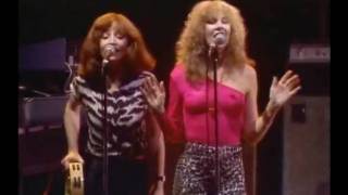 The Babys - Everytime I Think Of You (Live Midnight Special 1979) 4vov.avi