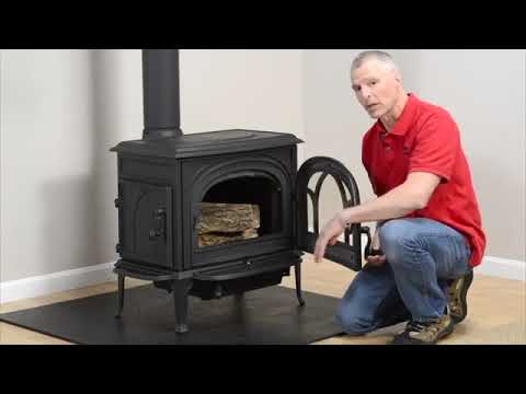 Cleaning the glass on a Jotul wood stove