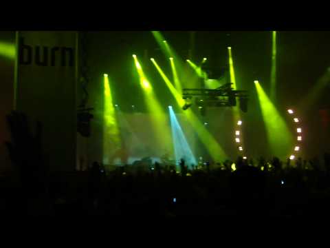 Balaton Sound 2010 - Paul Oakenfold - Red Hot Chili Peppers - Otherside (Benny Benassi Remix)