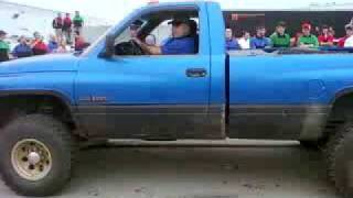 preview picture of video 'Wyotech Blairsville Dodge Ram Diesel out pulls Old School Ford'