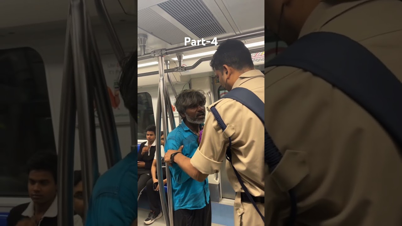 Delhi metro mein apka swagat hai 😆#youtube#reels#trending#viral#shorts#comedy#youtube#instagram#fun