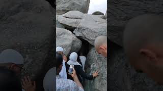 Download lagu Hira Cave, Jabal Al-Nour #garehira #makkahlive #abdulrehmanofficial #makkahlivetoday #makkahshorts mp3