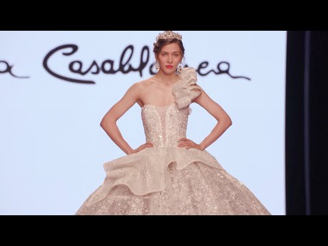 Amelia Casablanca Runway Show | Milan Bridal Week | Sì Sposaitalia Collezioni | VRAI Magazine