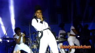 Janelle Monae & Jidenna  - Yoga (Eephus Tour Philadelphia 8-12-15)