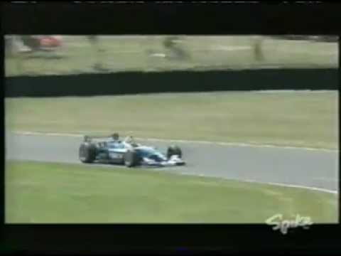 Paul Tracy crashes in qualifying, 2004 Champ Car Portland