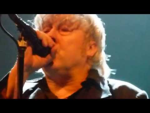 ARNO - "Les Yeux De Ma Mère" @ ROCKHAL ESCH - 20.04.2013