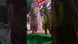 Download lagu Kashish chaudhary shagun chaudhary dance #dance #haryanvicalture #dancedance #60mukadme mp3