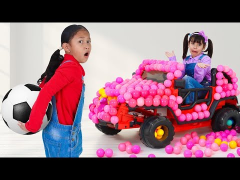 Ellie and Andrea's Ball Pit Car Crafting Adventure