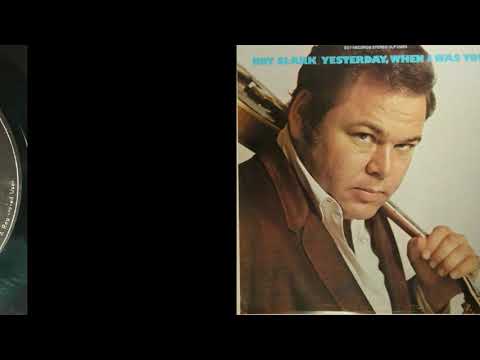 download lagu mp3 mp4 Roy Clark Yesterday When I Was Young Album, download lagu Roy Clark Yesterday When I Was Young Album gratis, unduh video klip Roy Clark Yesterday When I Was Young Album