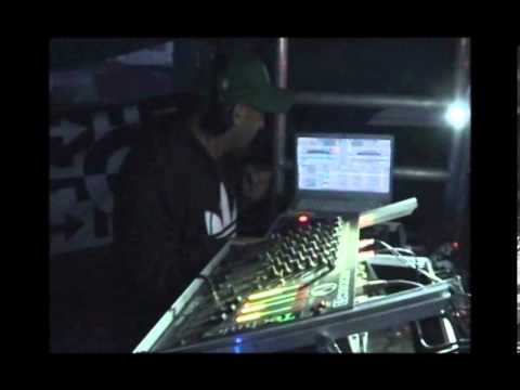 B_RAVE NU WORLD trackerz summer tour 2012