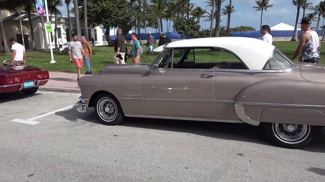 Vintage Auto Show