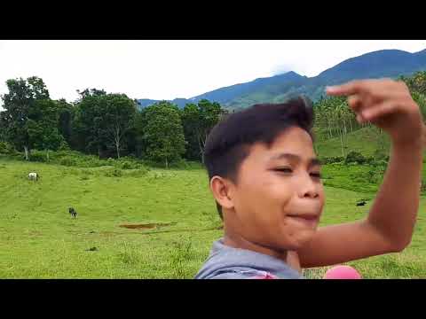 download lagu mp3 mp4 Josefina Minio, download lagu Josefina Minio gratis, unduh video klip Josefina Minio