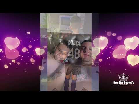 Aranyszemek Cseppo x P  Józsi 2022 Tomi kedveskedik gyermekeinek Timinek és Tominak