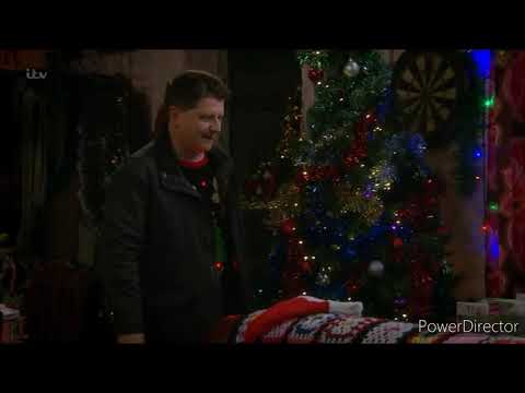 Emmerdale - Vinny Begs Paul To Get Help (2/2) (25th December 2020)