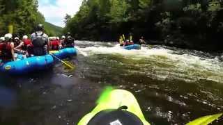 preview picture of video 'Kayaking the Upper Pigeon'