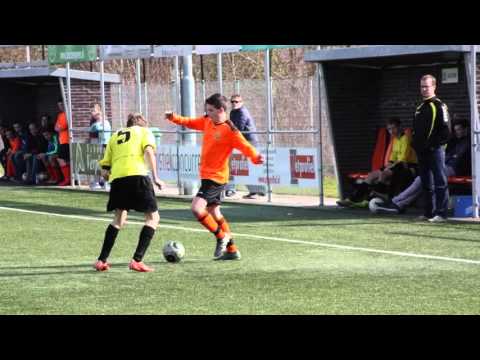 Ewijk B2 - ST: Leones/DSZ B2D; halve beker finale