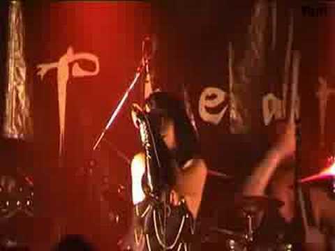 Theatres des Vampires - Dances With Satan