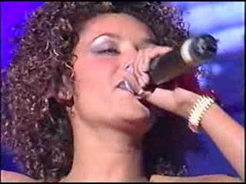 Seremos uno los Dos (2 become 1) Live Madrid 1998