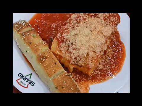 Lasanha Sbarro com Sobrecarga de Creme de Tomate/Pizza de Espinafre e Cogumelo