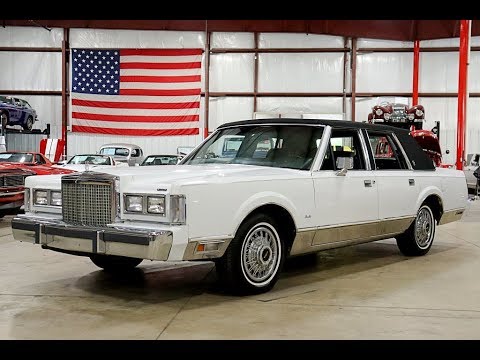 1987 Lincoln Town Car (CC-1264623) for sale in Kentwood, Michigan