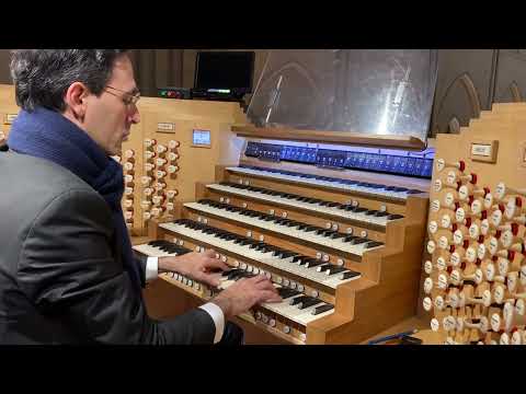 Vincent Dubois plays Louis Vierne “Carillon de Westminster” in Notre-Dame Cathedral, Paris