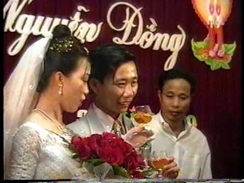 Aunt Ut's Wedding 31-03-2002