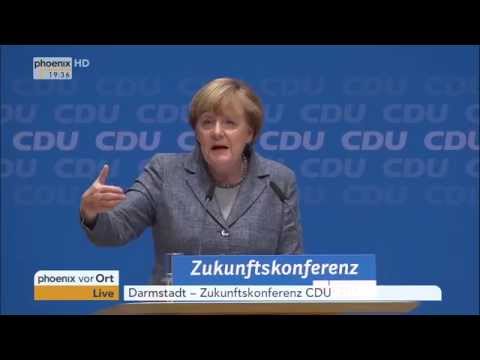 Flüchtlingskrise: Angela Merkel spricht auf der Zukunftskonferenz am 02.11.2015