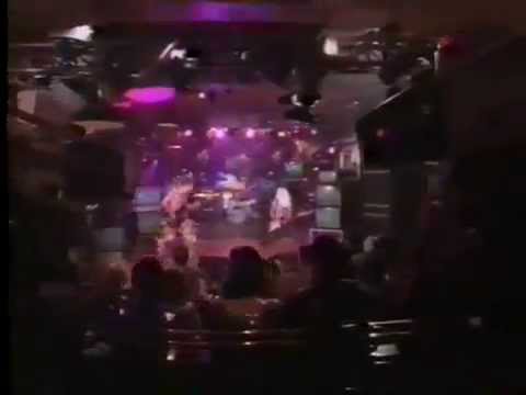 Red Hot Chili Peppers - Show Me Your Soul En Vivo - Save The Planet, 1990