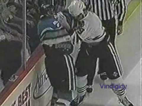 Tim Hunter vs Enrico Ciccone
