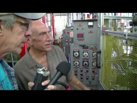 VINYL SNOB tours Rainbo Records