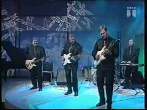 download lagu mp3 mp4 Cliffters, download lagu Cliffters gratis, unduh video klip Cliffters