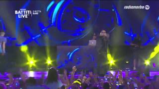 Rocco Hunt - Nu Juorno Buono + Vieni Con Me. Battiti Live 2014