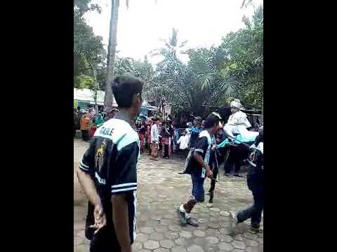 Arak Arakan Khataman di Kalitepus Kesawen