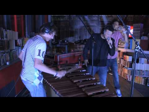 Studio Brussel: Kraantje Pappie ft Laurens - Waar Is Kraan?