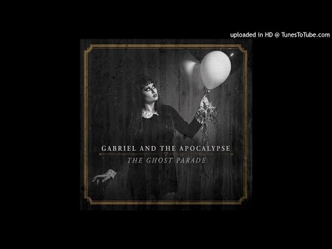 Lindy Gabriel vocalist of Gabriel and the Apocalypse 11-26-16