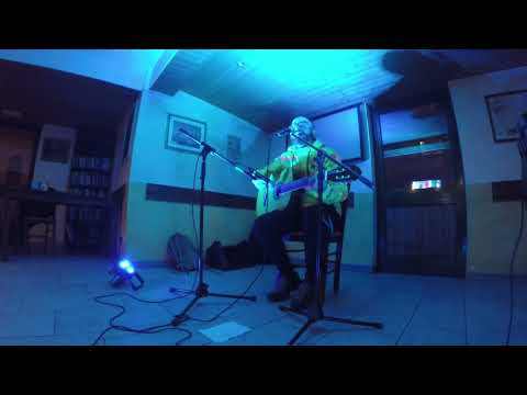 Luca Atzori - Terra mia stupida bitch (live)