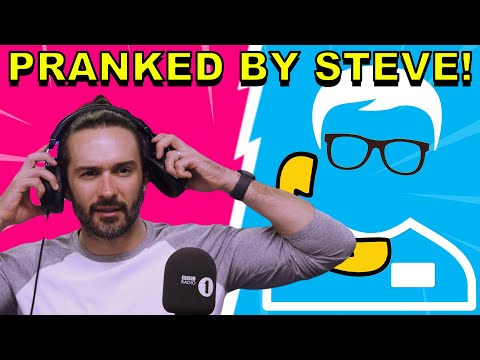"He’s a wind-up merchant mate!" : Joe Wicks PRANKED by Superfan Steve