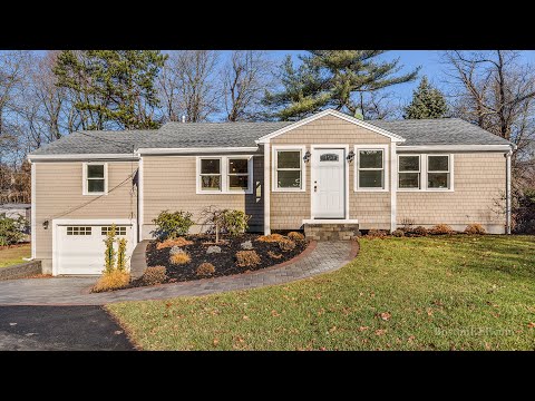 9 Thurston Point Rd, Gloucester MA - Mark T. Vadala - Tel 978-490-0939