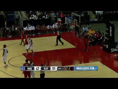 Michale Kyser with the put-back slam