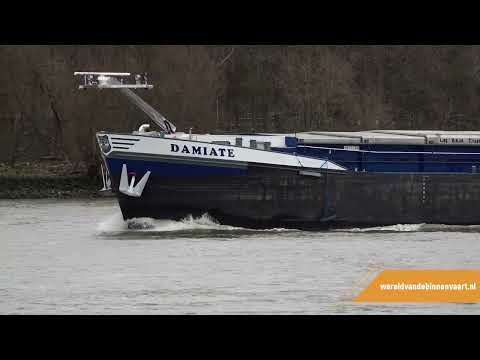 Binnenvaartschip Damiate op de Oude Maas thv  Spijkenisse | Binnenvaart | shipspotting