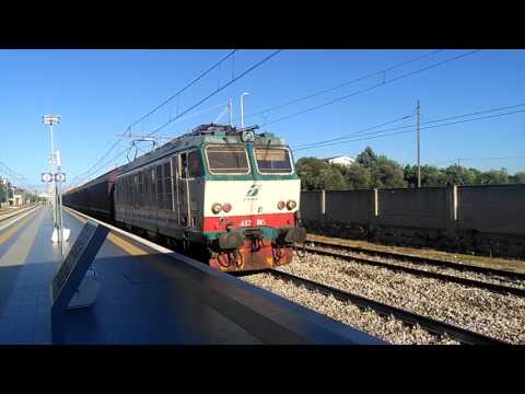Treno Merci con E652.005 in transito a Giovinazzo