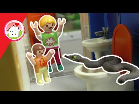 Playmobil Film deutsch - Schlange auf dem Klo ?!? - Geschichte für Kinder von Familie Hauser