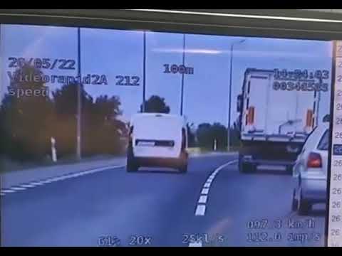 Niebezpiecznej sytuacji na drodze krajowej nr 45 (27.05.2022) [materiały Opolskiej Policji]