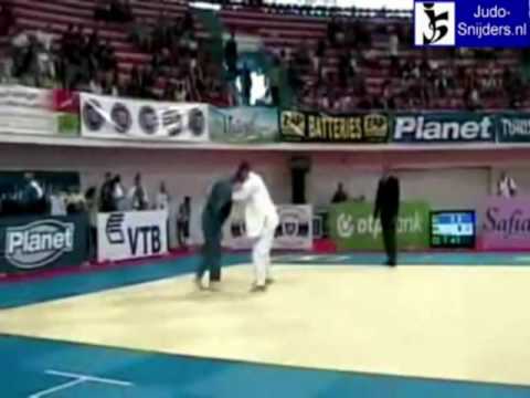 Judo 2009 Tunis: Stsiashenka (BLR) - Bkach (POL) [-81kg].