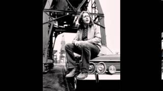 barley and grape  rag with Lyrics,  Rory Gallagher at his best...