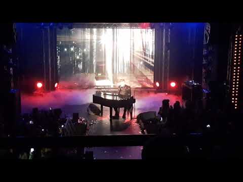 Bram Boender-REFUGEE live in house of talent