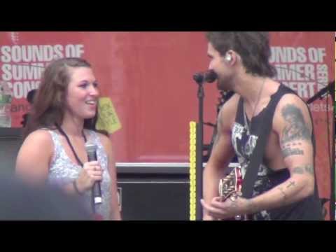 *Martin brings FAN on stage!!* Boys Like Girls: "Two is Better Than One" 8/11/12