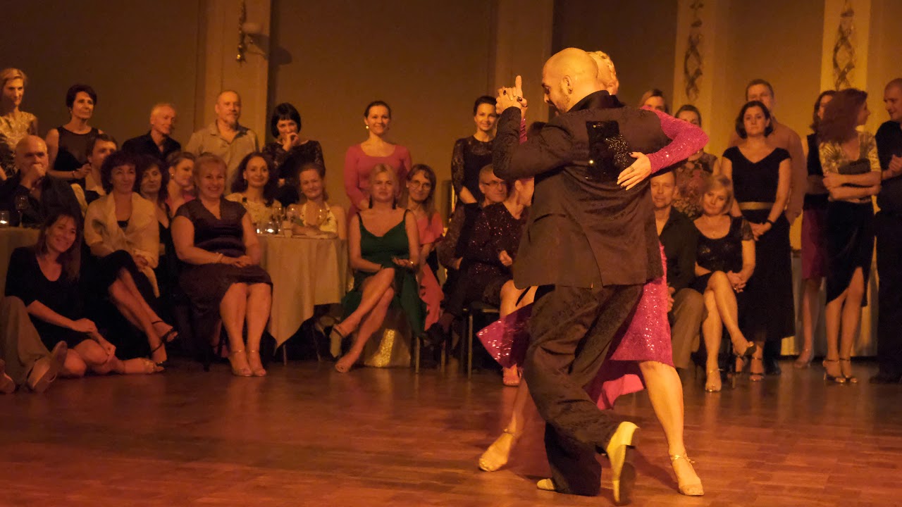 2019-10-19 Riga El Otono Alejandra Mantinan & Mariano Otero. 4